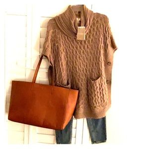 New Anthropologie short sleeve sweater